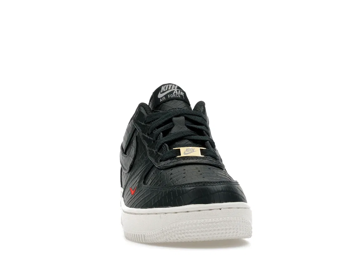 Детские кроссовки Lifestyle с принтом Nike Air Force 1 Low Nike, Black Spruce/Black Spruce/Phantom/Varsity Red — фото 2