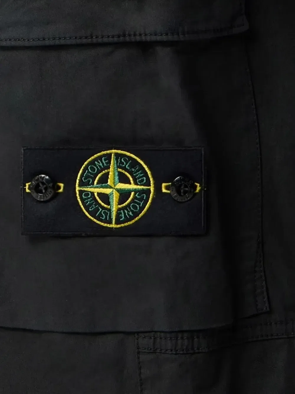 Брюки-карго с нашивкой в виде компаса Stone Island, черный — фото 3