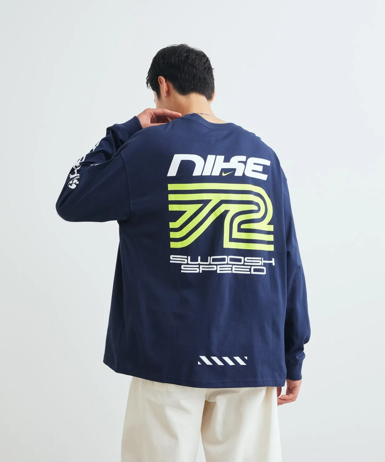 Мужская футболка с длинным рукавомс принтом Nike Sportswear Long-Sleeve T-Shirt IM3782-451, Navy — фото 2