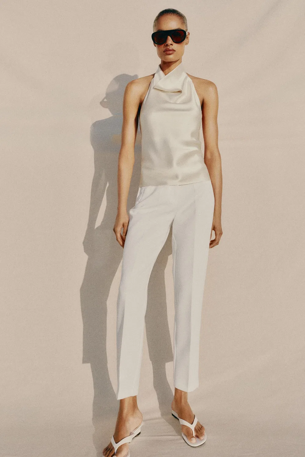 Атласный топ с завязками на шее ZARA, Ecru