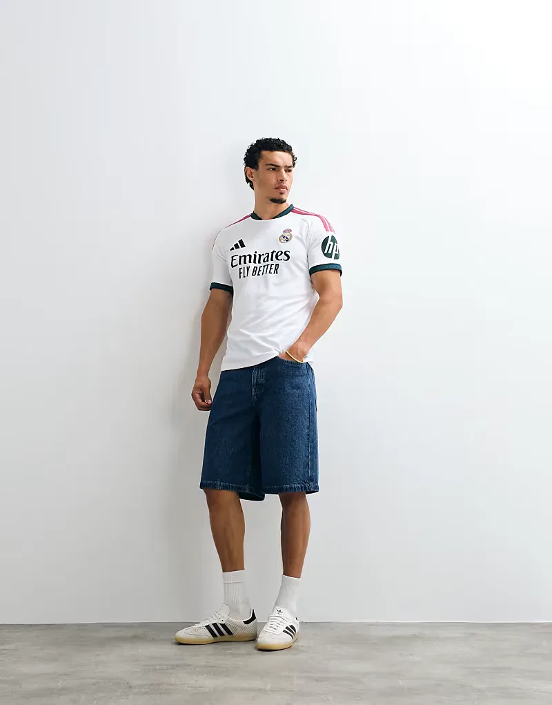 Домашняя футболка Adidas "Реал Мадрид" сезона 26/27, белая — фото 3