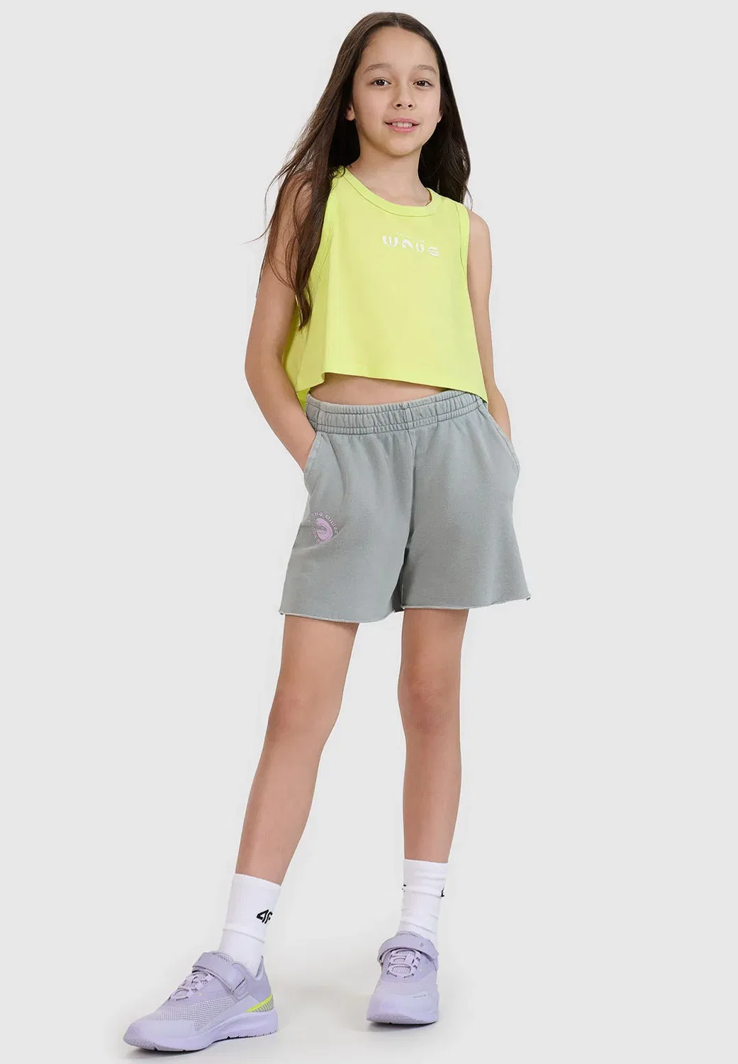 Кроп-Топ oversize z nadrukiem dziewczęcy - biały 122 (6-7 шир.) - верх 4F, Canary Green