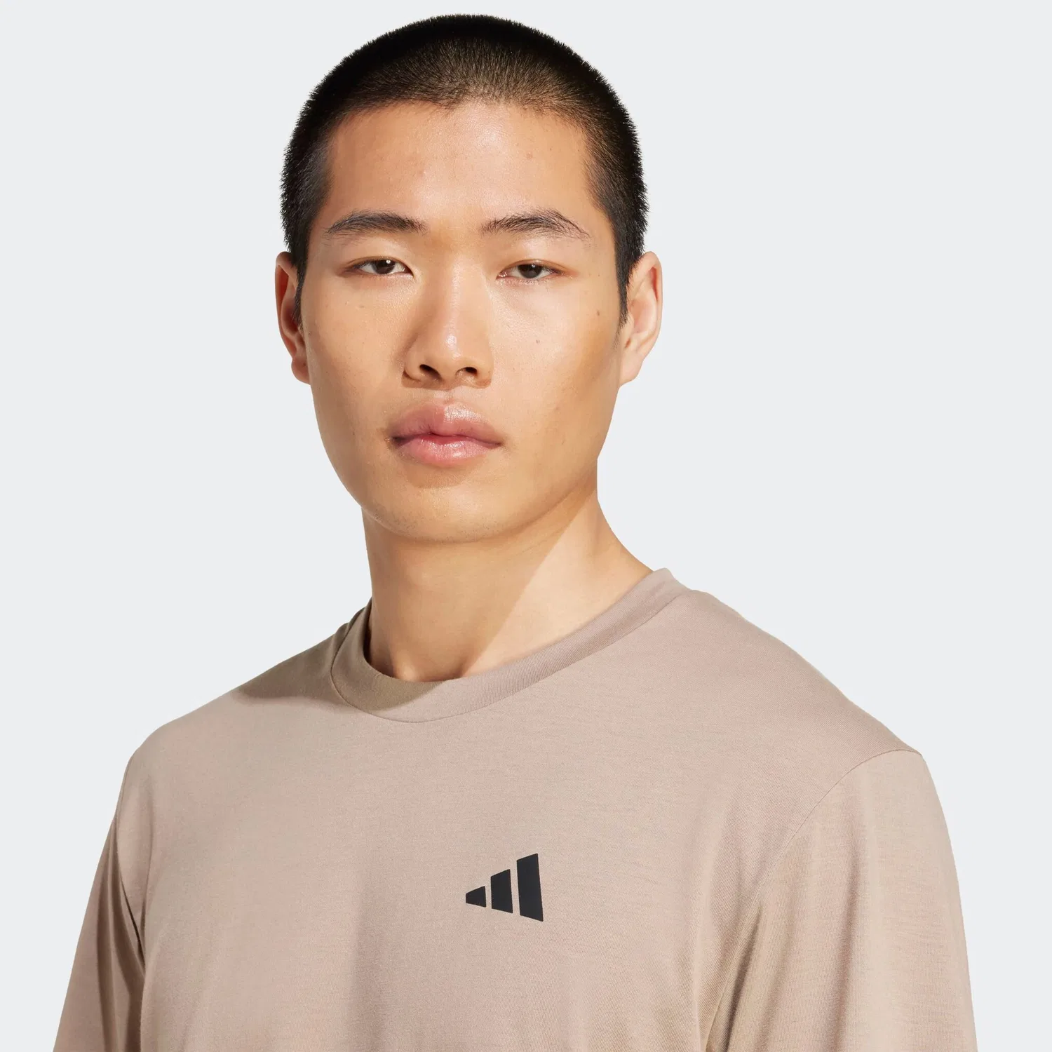 Мужская тренировочная футболка с AEROREADY Adidas Performance, Chalky Brown / Black — фото 3