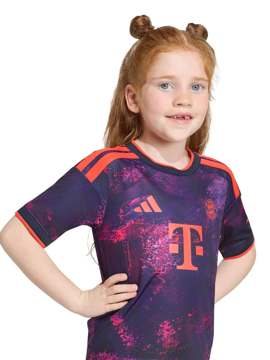 Спортивный костюм ADIDAS PERFORMANCE «FC Bayern Munchen Champions League 26-27» в фиолетовом, орхидейном и ежевичном цветах — фото 4