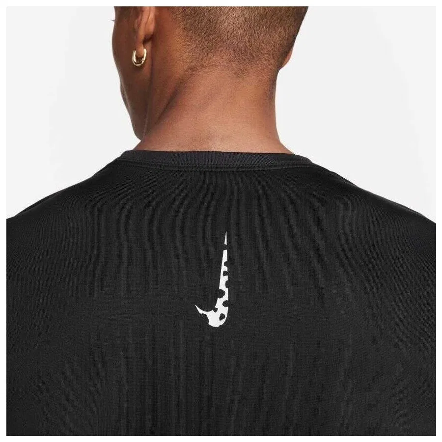Футболка спортивная с принтом Dri Fit Tee Dye Nike, Черный — фото 4