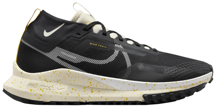 

Кроссовки Nike React Pegasus Trail 4 GORE-TEX 'Black Vivid Sulfur', черный