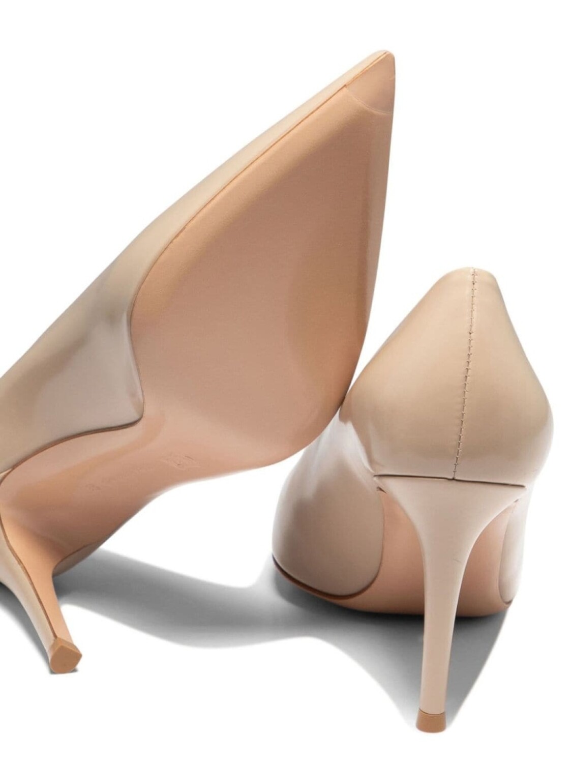 Gianvito Rossi туфли-лодочки из кожи с острым носком 85 мм, нейтральный цвет — фото 2