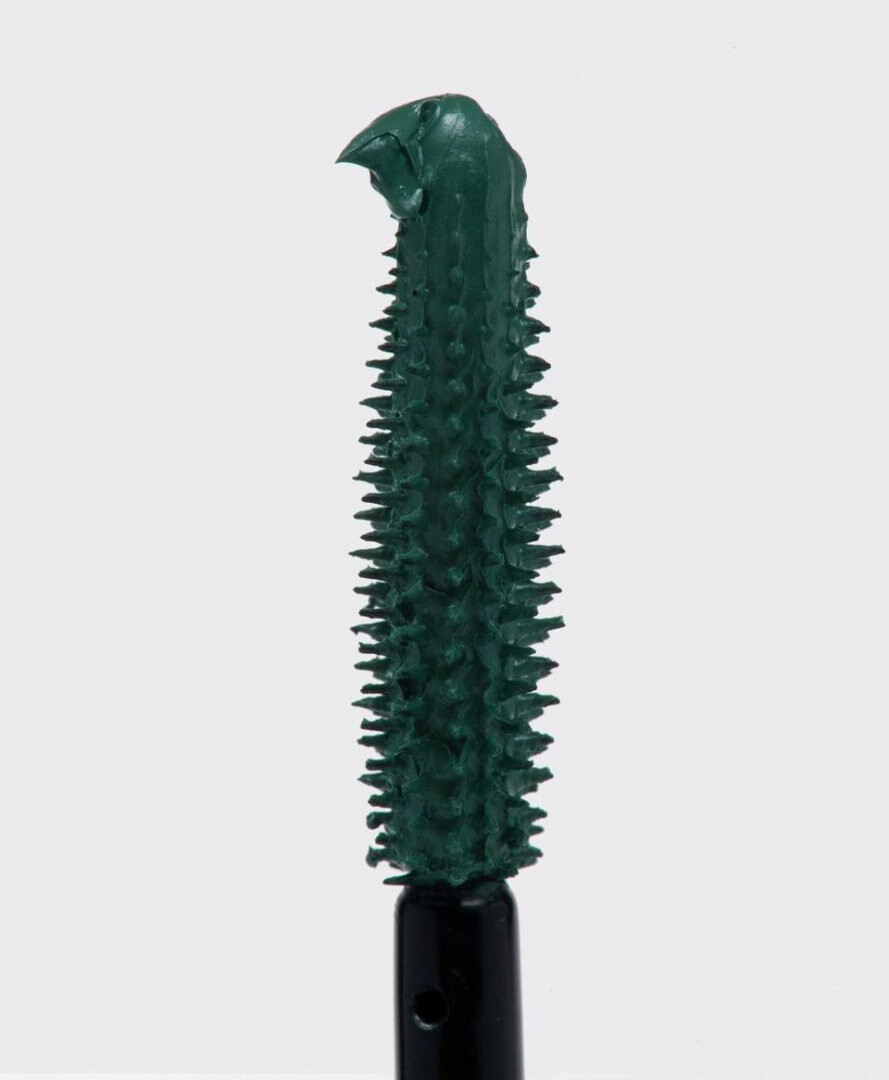 Вивьен Сабо, премьера кабаре Artistic Volume Mascara 06, зеленый Vivienne Sabó — фото 4