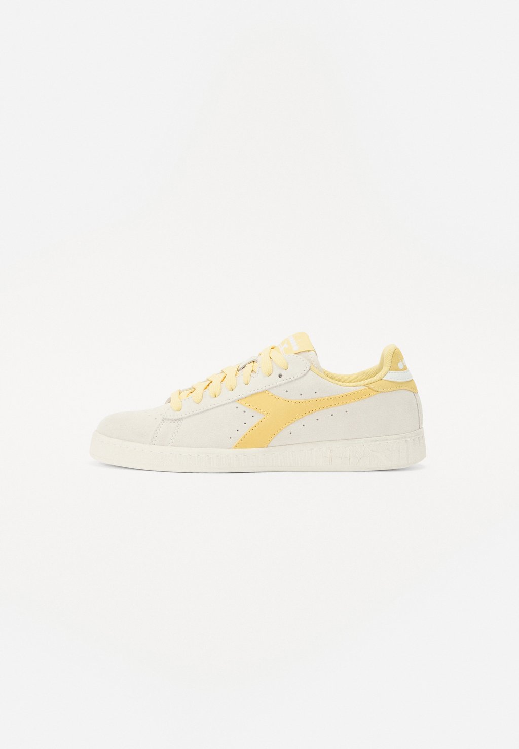

Кроссовки GAME LOW UNISEX Diadora, белый