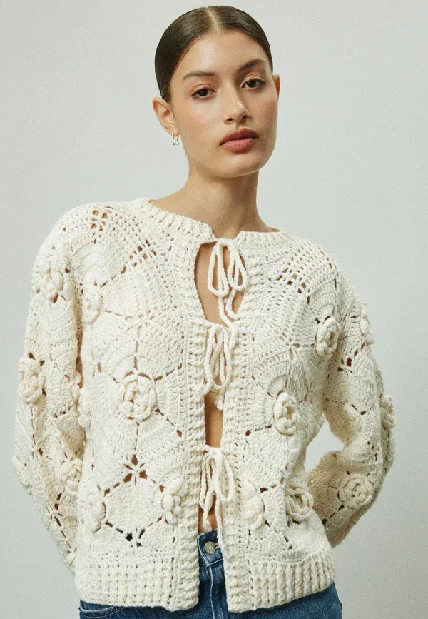 Кардиган с цветочной аппликацией Regular fit Next, ecru, экрю