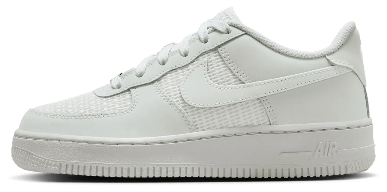 Кроссовки для мальчиков Air Force 1 LV8 2 Nike, цвет Off White/Off White/Summit White — фото 2