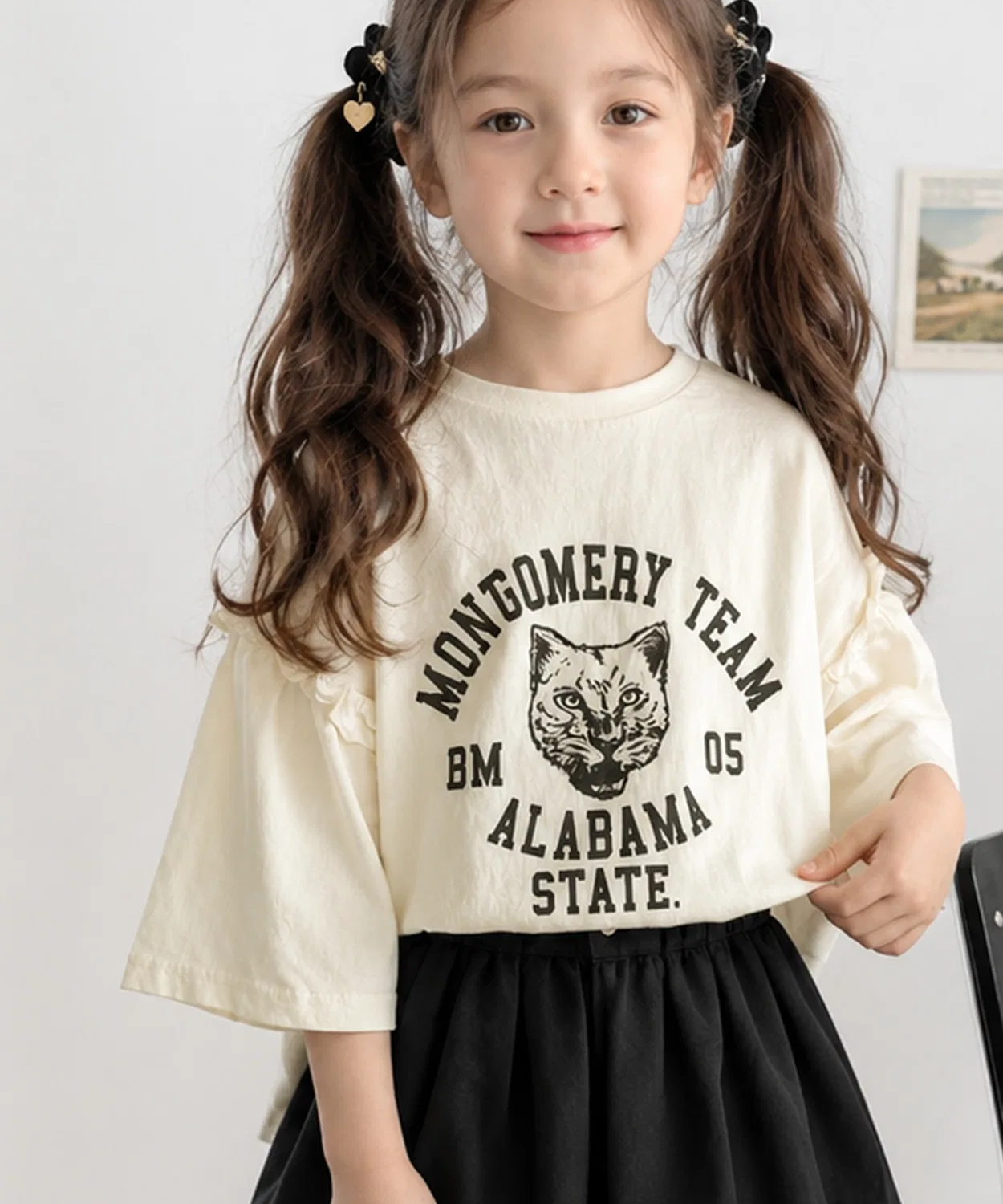 Детская футболка с принтом и фриллами, модель College Pigment, classicalelf, Off White