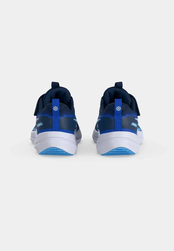 Кроссовки беговые Cosmic Runner Nike Performance midnight navy, glacier blue, racer blue, football blue, темно-синий — фото 4