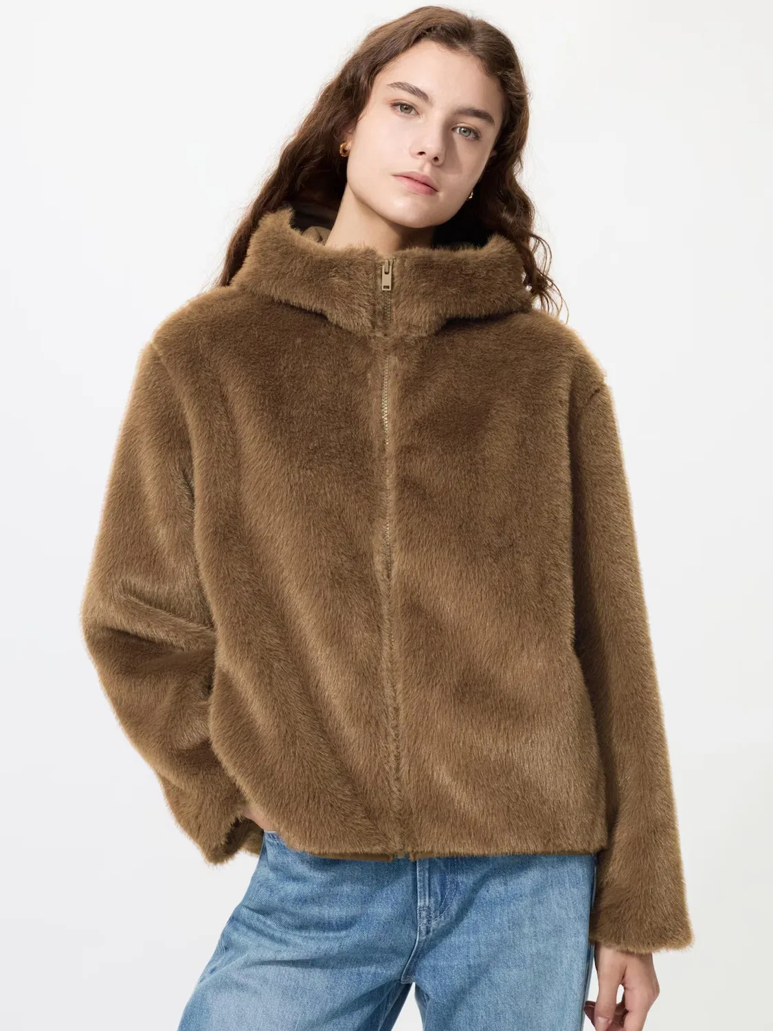 Куртки-худи Uniqlo, имитация меха, темно-коричневый — фото 3