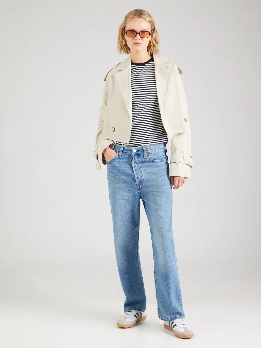 Футболка LEVI'S "Perfect" черного цвета — фото 4