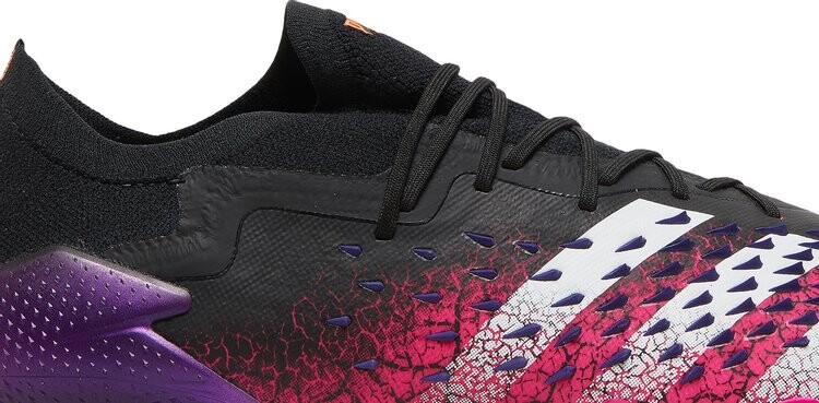 Детские бутсы Adidas Predator Freak.1 FG, розовый/черный — фото 3