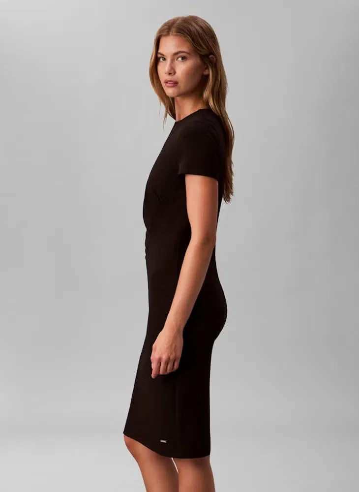 Платье миди с коротким рукавом и драпировкой Calvin Klein, черное — фото 3