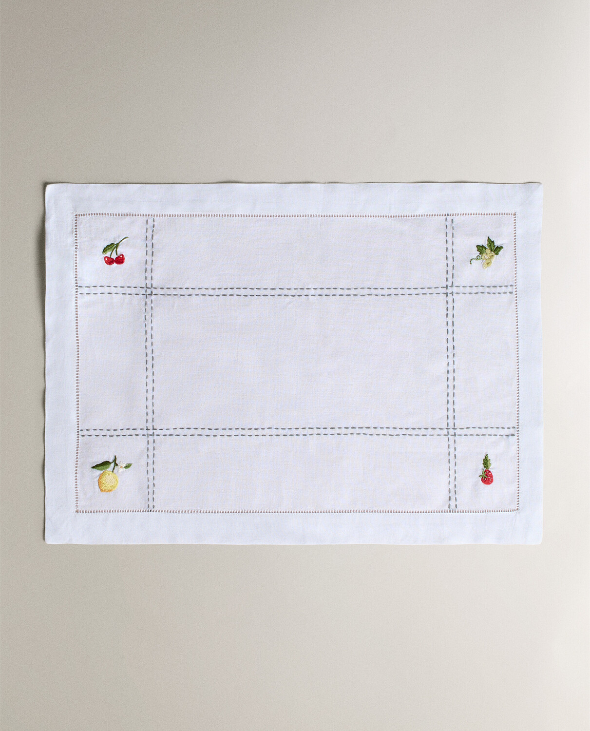 

Салфетка Zara Home Fruit Ramie, белый