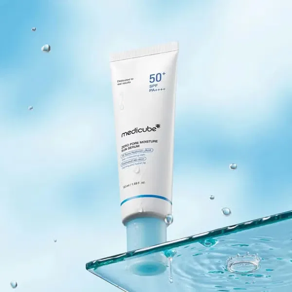 Солнцезащитный сыворотка-крем для лица с SPF50+ PA++++ увлажняющая для сужения пор MEDICUBE Zero Pore Moisture Sun Serum, 50 мл — фото 2