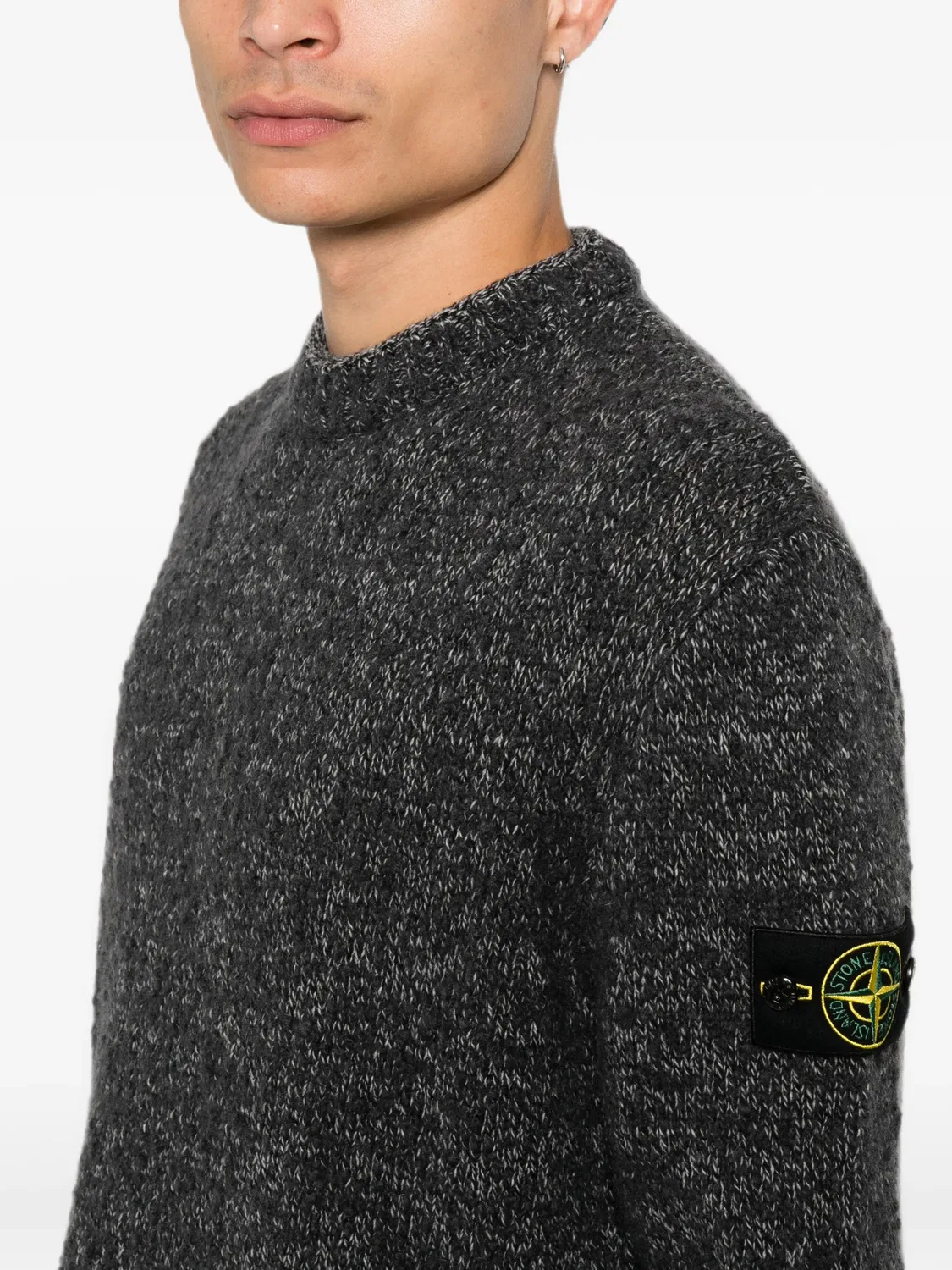 Stone Island Вязаный свитер с нашивкой серый — фото 4