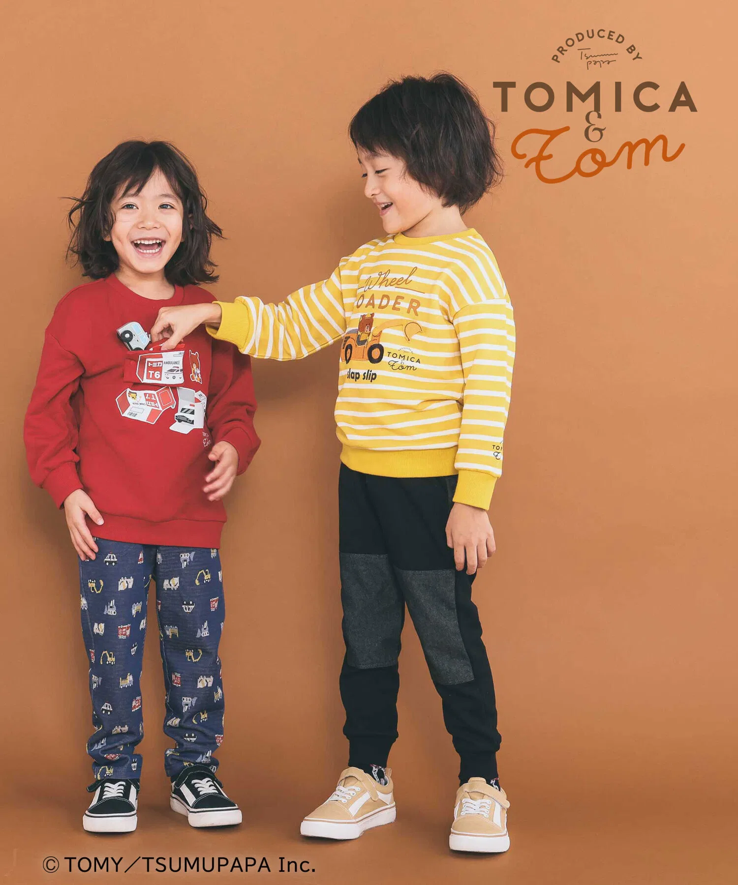 [Товар из коллаборации Tomica and Tom x SLAPSLIP] Толстовка с откидными рукавами Working Vehicles (80-120 см) — фото 4