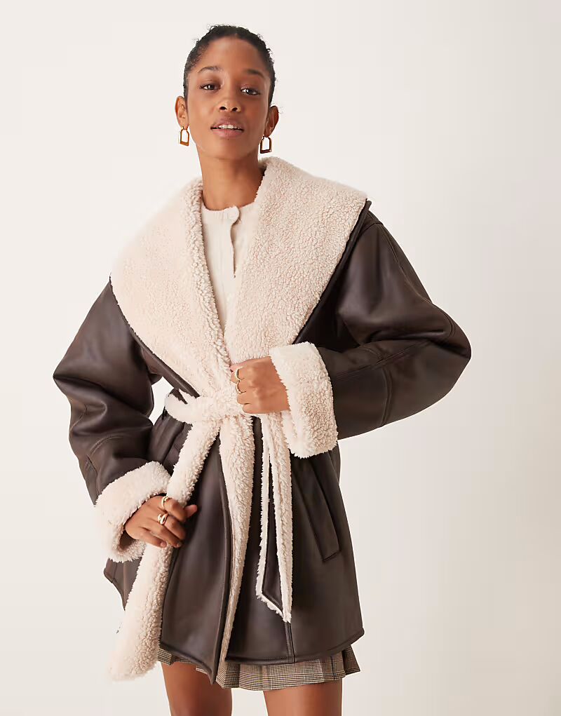 

Коричневая куртка-авиатор ASOS DESIGN с воротником-шалью и поясом