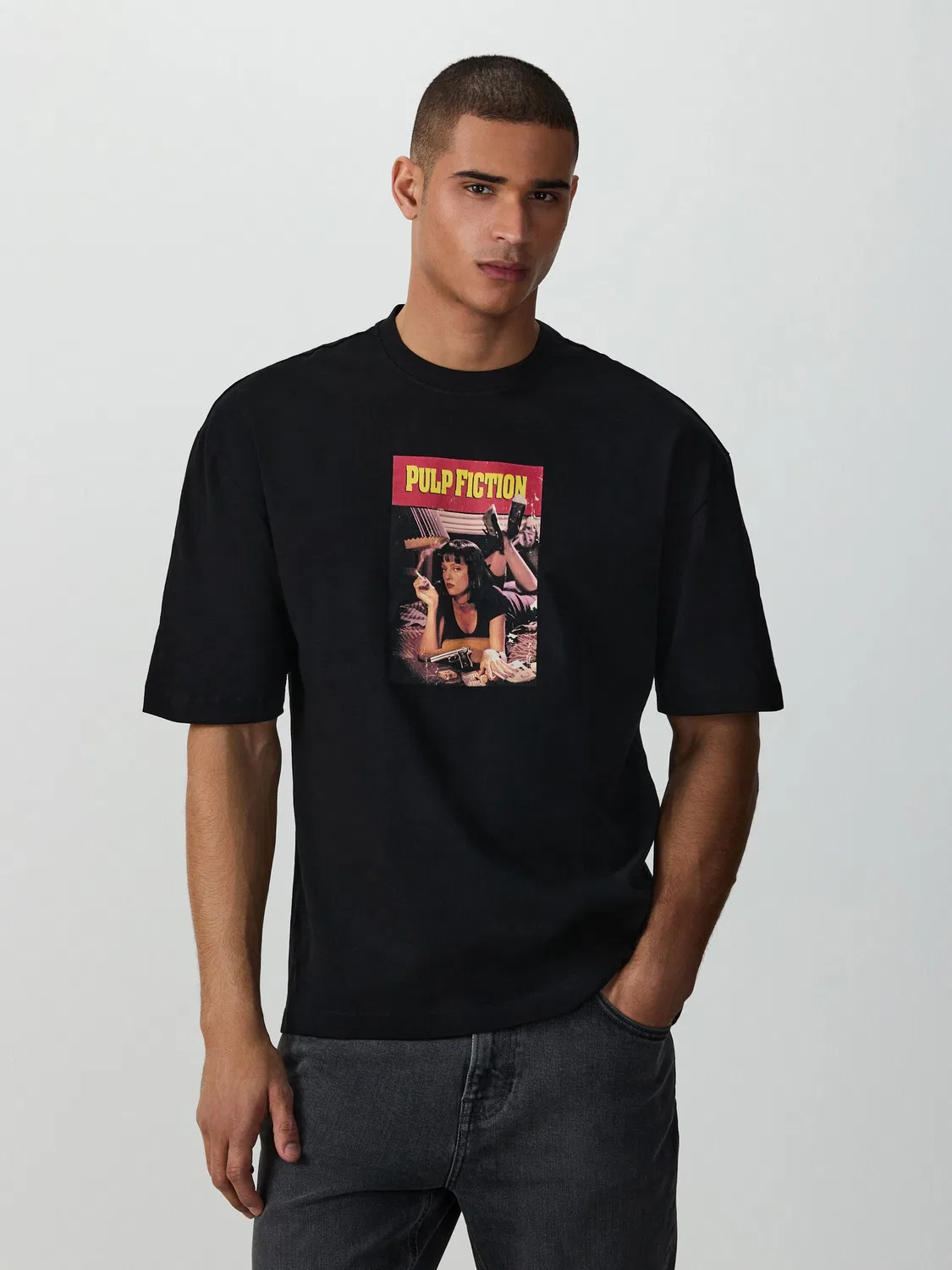 Футболка с графическим принтом Pulp Fiction, Relaxed Fit Next, черный