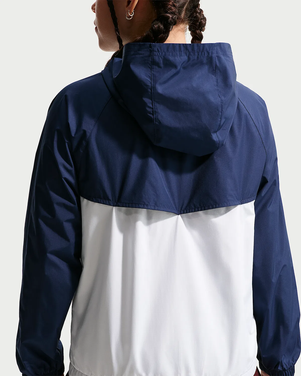 Детская куртка с капюшоном Nike Sportswear Windrunner Repel, Midnight Navy/White/White — фото 4