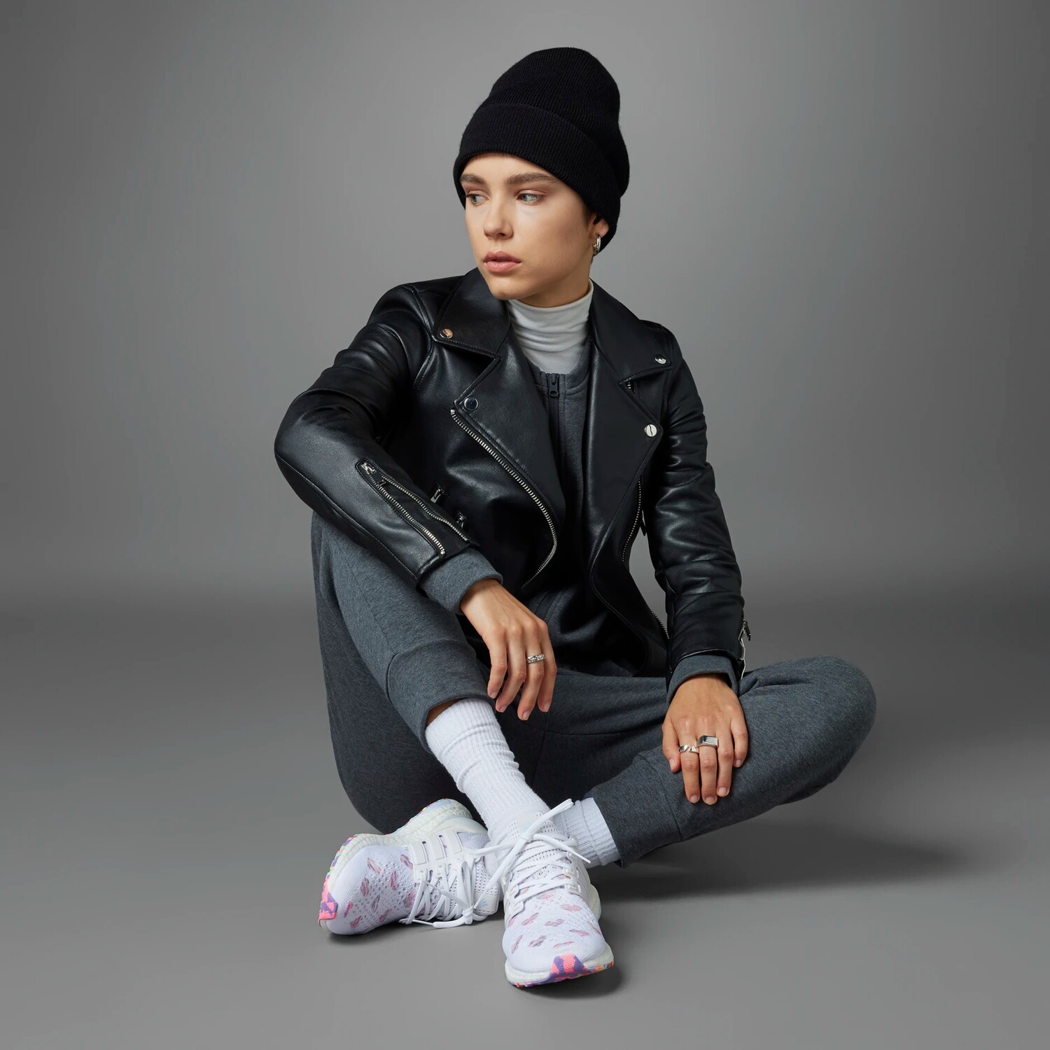 Кроссовки Adidas Valentine's Day Ultraboost 1.0, белый/мультиколор — фото 4