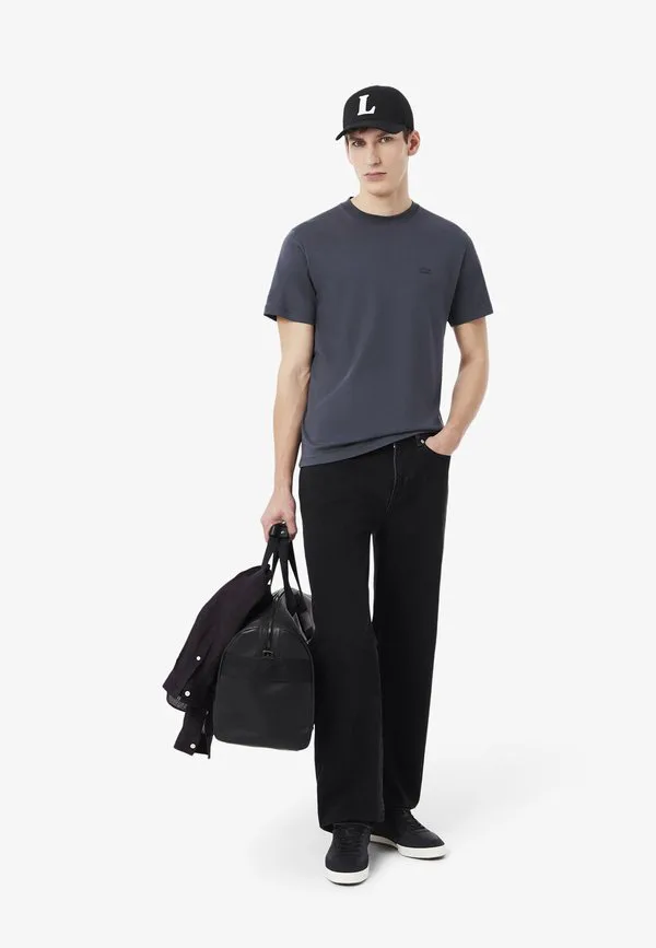 Футболка мужская Lacoste базовая, однотонная, Gris Fonce — фото 2