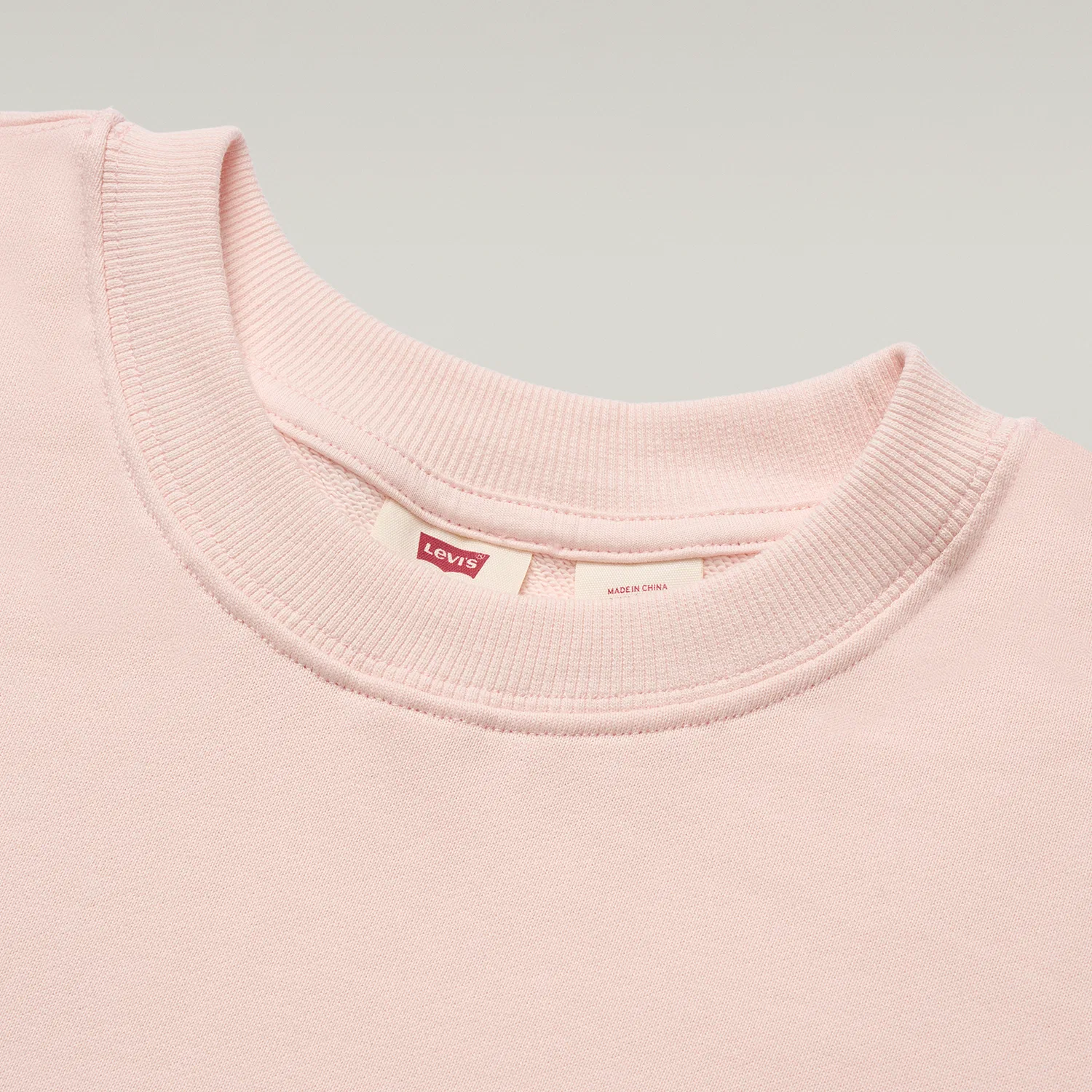 Женский свитшот с круглым вырезом прямого кроя Pink Levis, Pink — фото 4