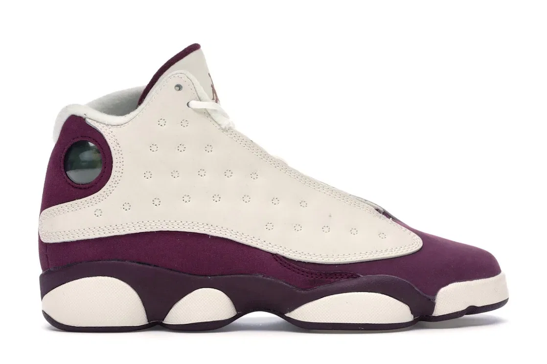 Детские кроссовки Lifestyle с принтом Jordan 13 Retro Bordeaux Jordan, Sail/Metallic Red Bronze-Bordeaux