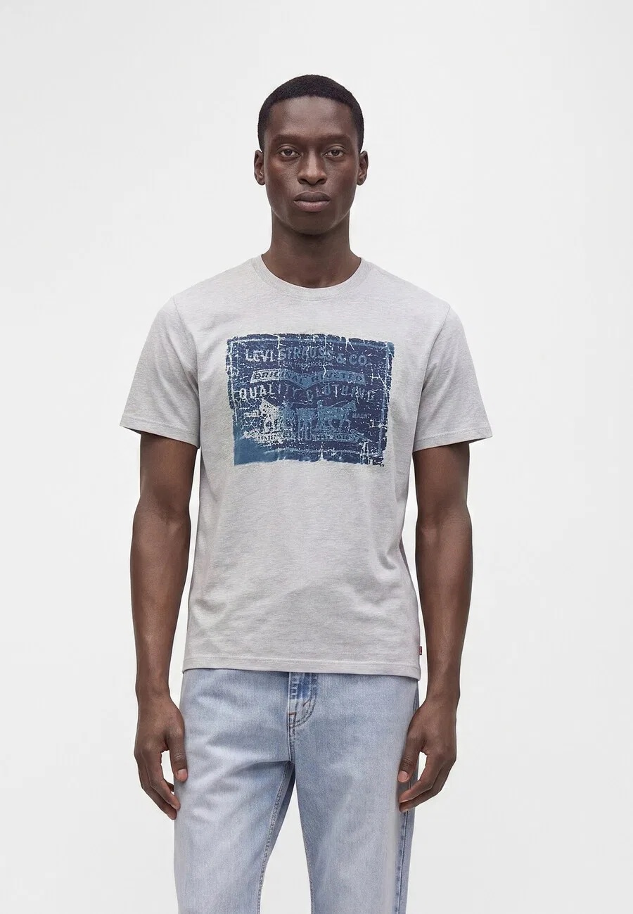 Футболка LEVI'S серого цвета с пятнистым рисунком — фото 2