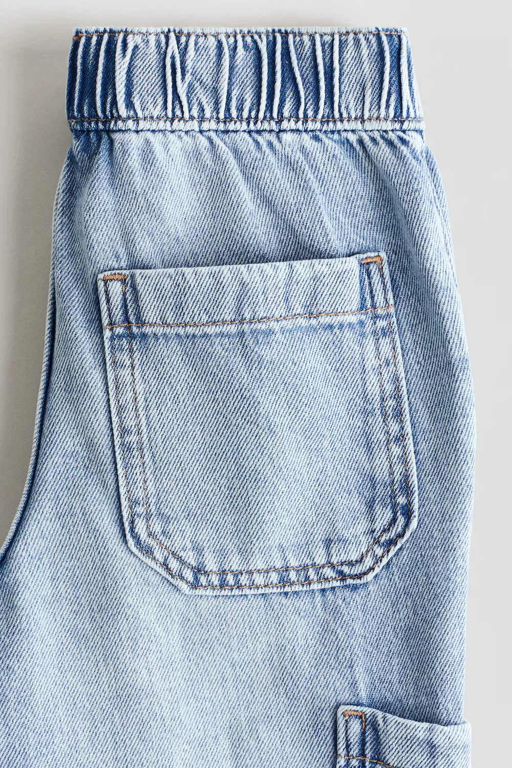 Джинсовые брюки-карго H&M, Blasses Denimblau — фото 4