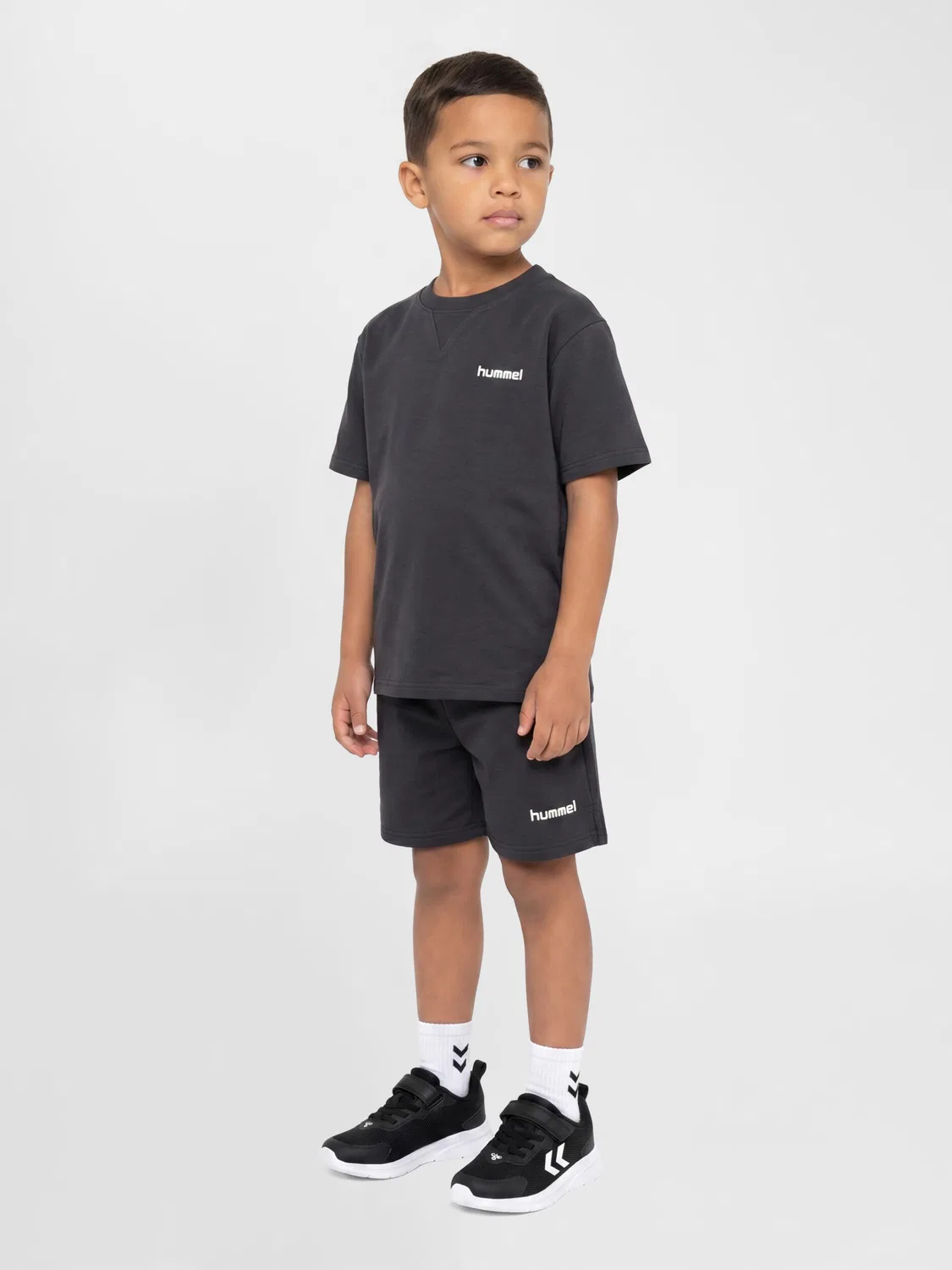 Детские шорты из мягкого футера с принтом Hmljr Light Hummel, Schwarz / Braun — фото 2