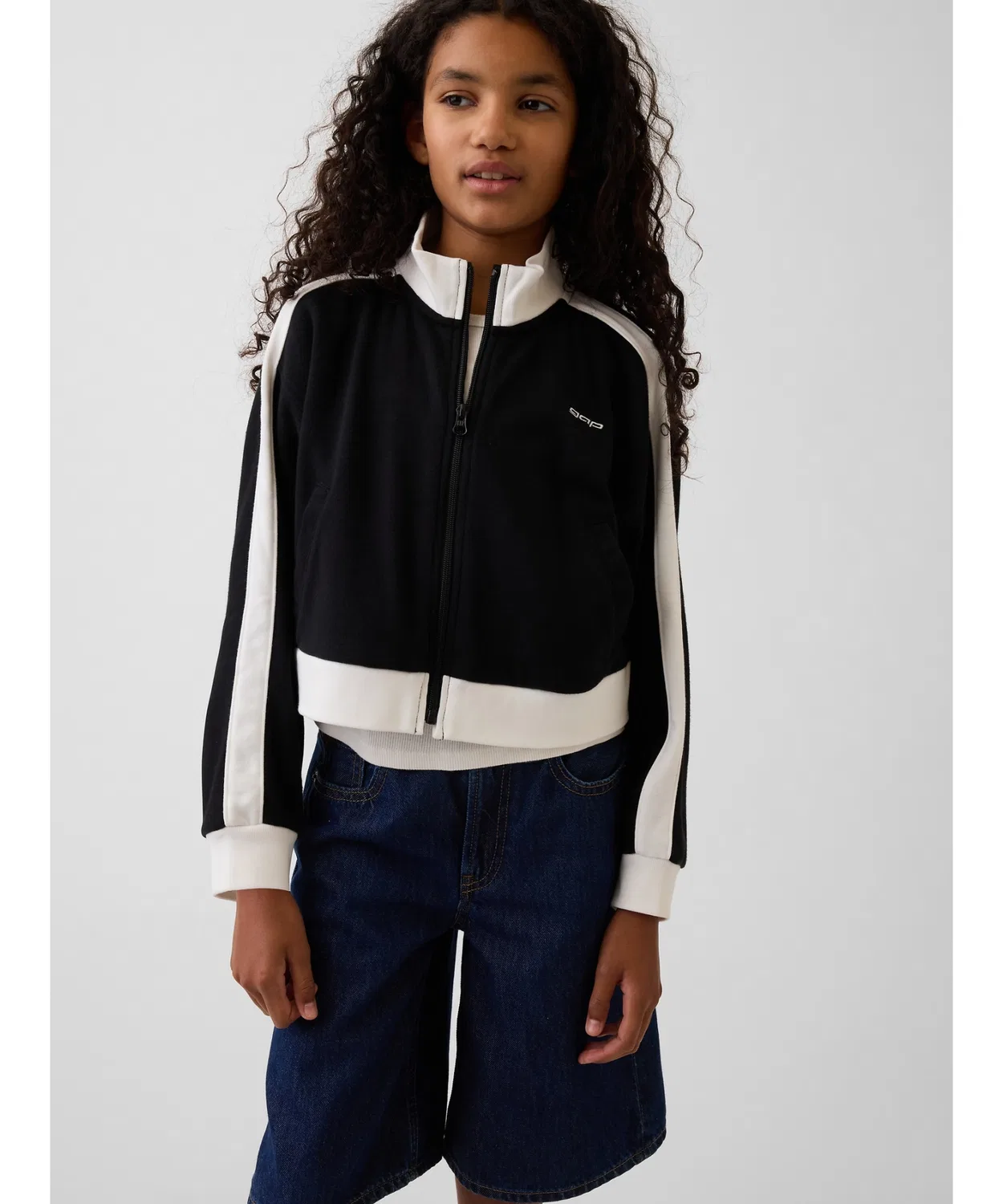 Детский свитшот с длинным рукавомVintage Soft French Terry Relaxed Fit Track Jacket GAP, Black