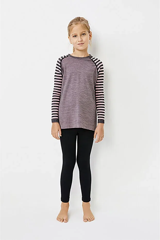 Детское для мальчиков термобелье-свитшот шерстяное бесшовное Ultimate merino kids seamless striped thermal top underwear Thermoform, Colored — фото 2