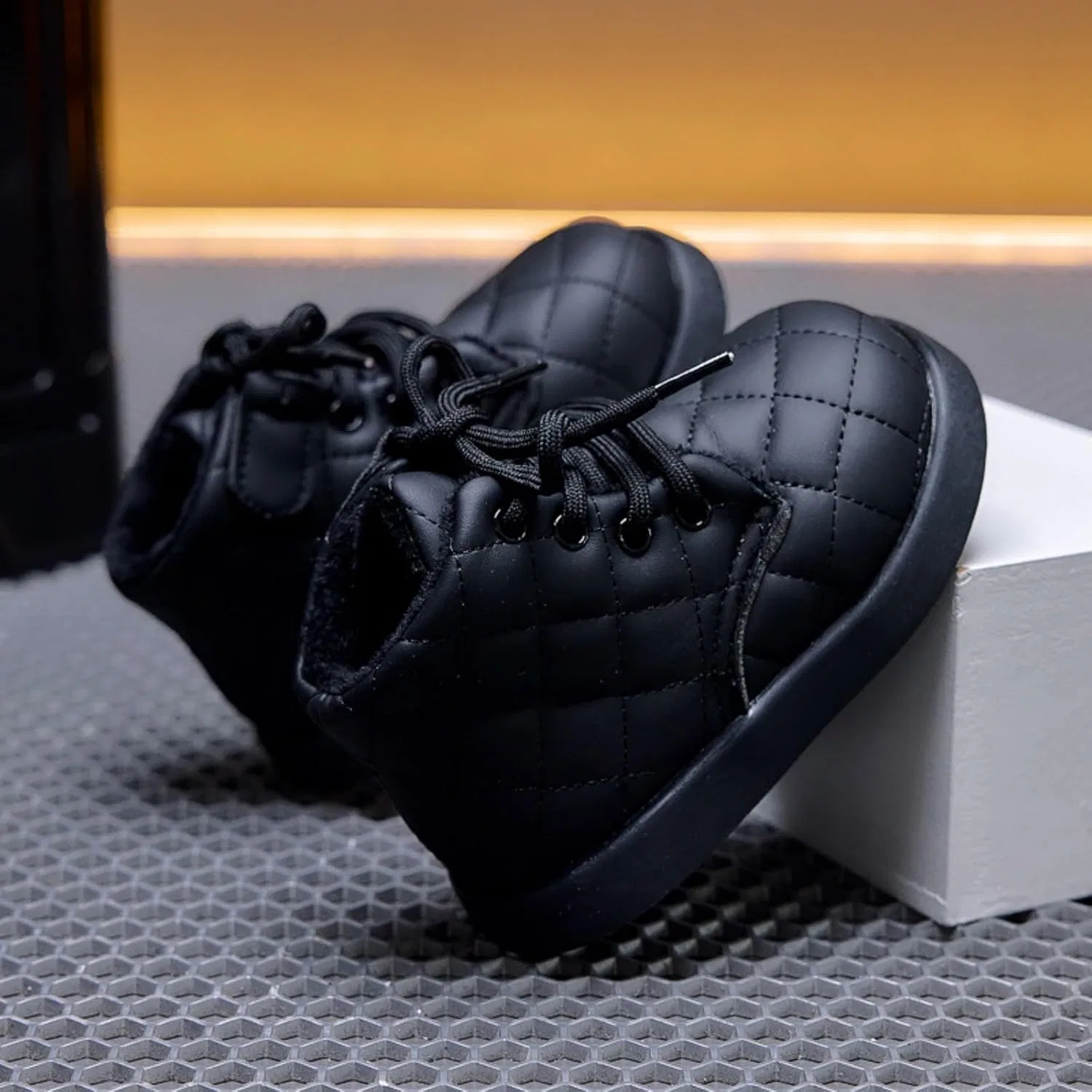 Детские зимние ботинки для девочек с бантом SHOPESSA, Black — фото 3