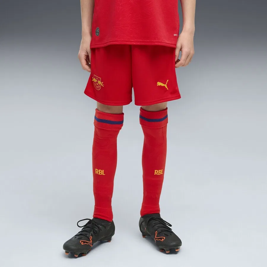 Спортивные шорты PUMA Regular Workout Pants 'RB Leipzig' красного цвета — фото 2