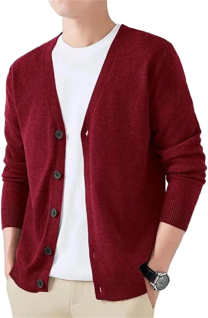 

Мужской зимний кардиган из шерсти на пуговицах