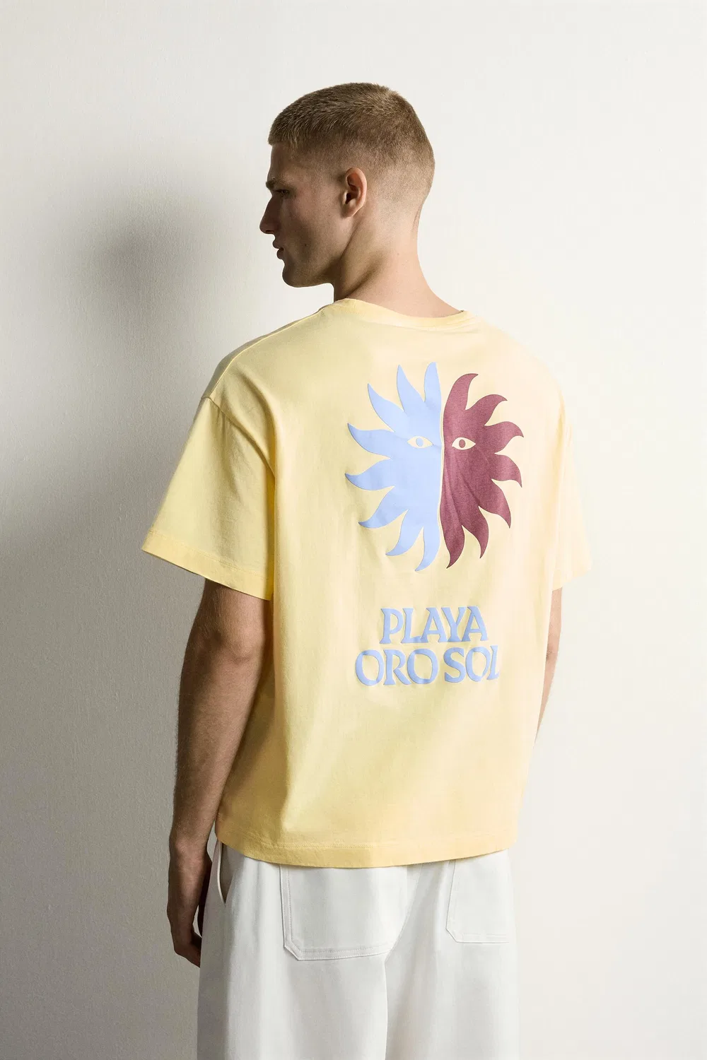 Футболка свободного кроя с графическим принтом Sun. ZARA, Butter — фото 3