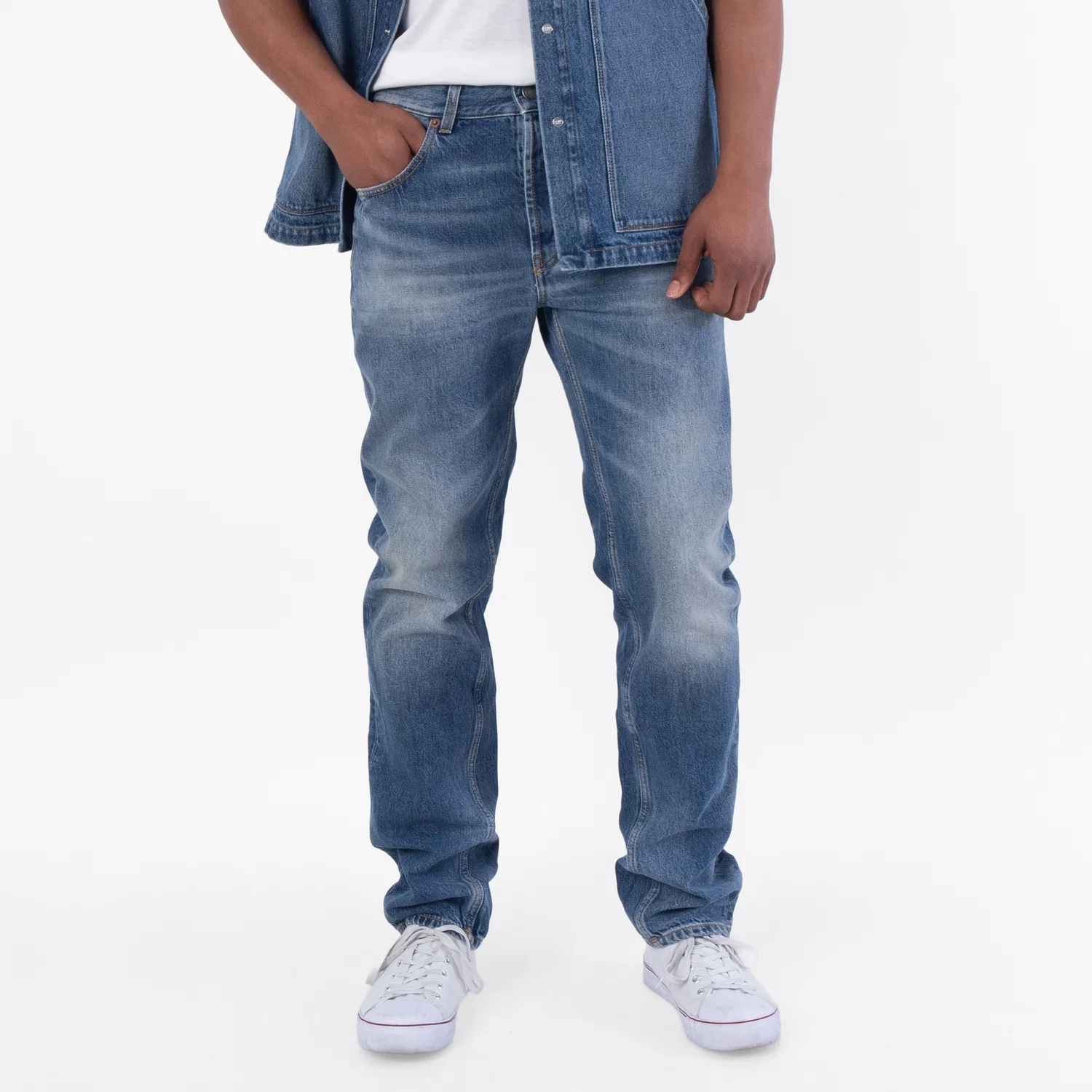 Джинсы Saint Laurent с заниженной посадкой и прямым кроем, Dark Capri Blue