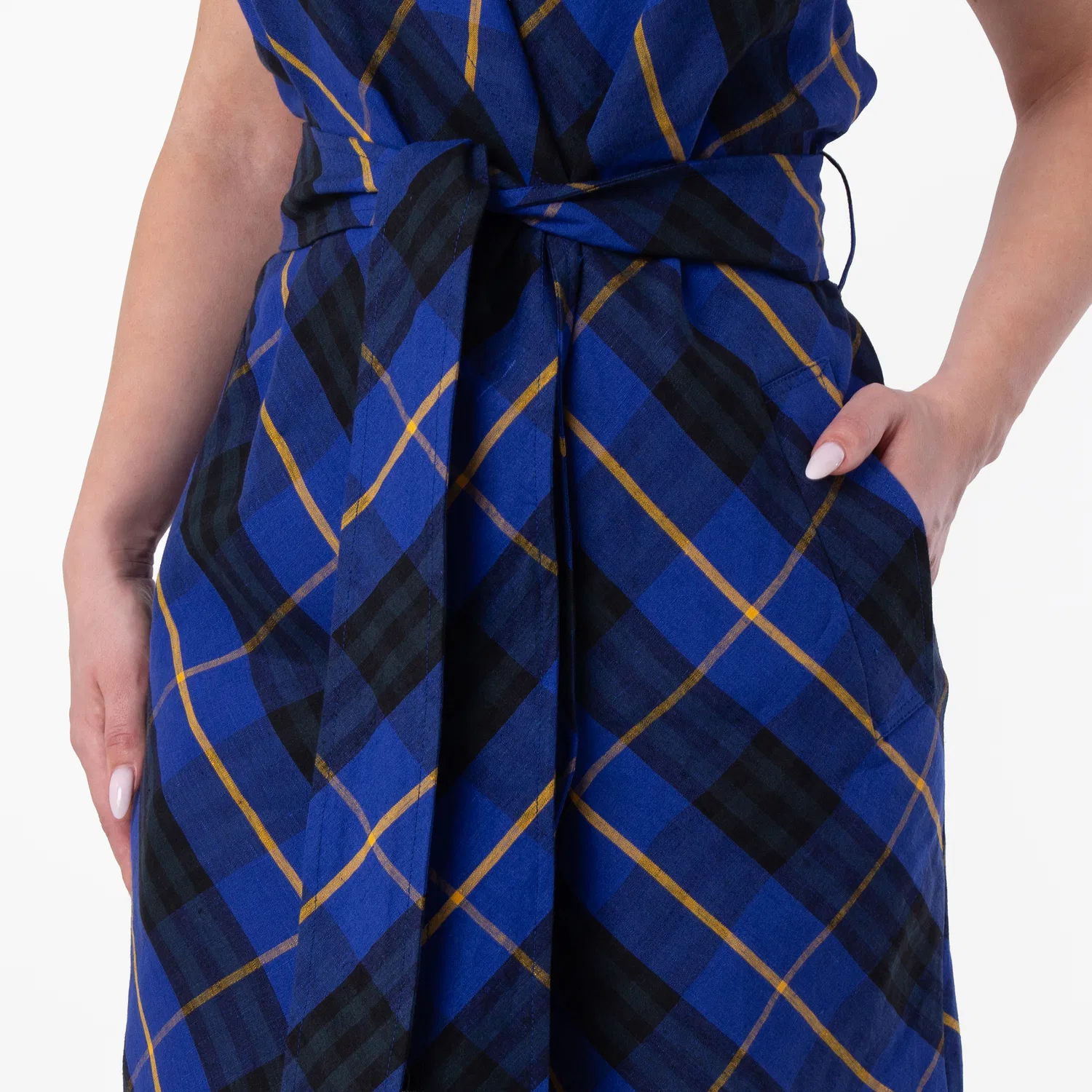 Платье-халтер с клетчатым принтом Check Pattern Linen Halter Dress Burberry, Bright Navy Ip Chk — фото 3