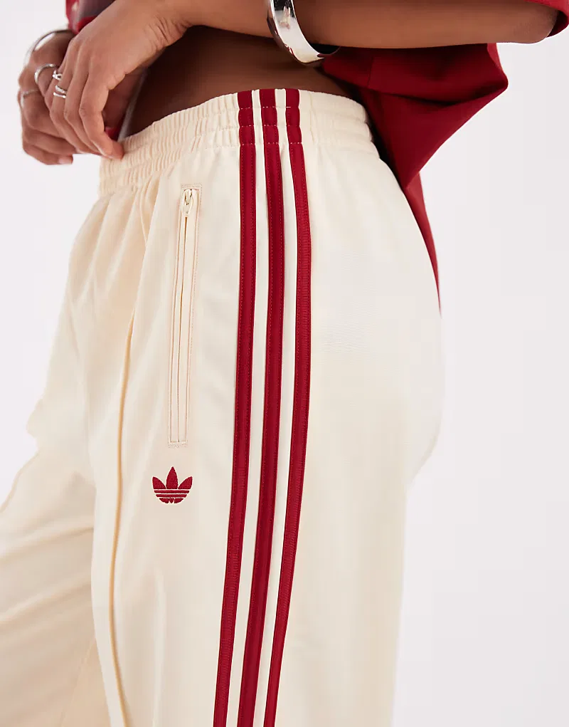 Спортивные брюки Adidas Originals Firebird свободного кроя, кремовый и, красный — фото 4