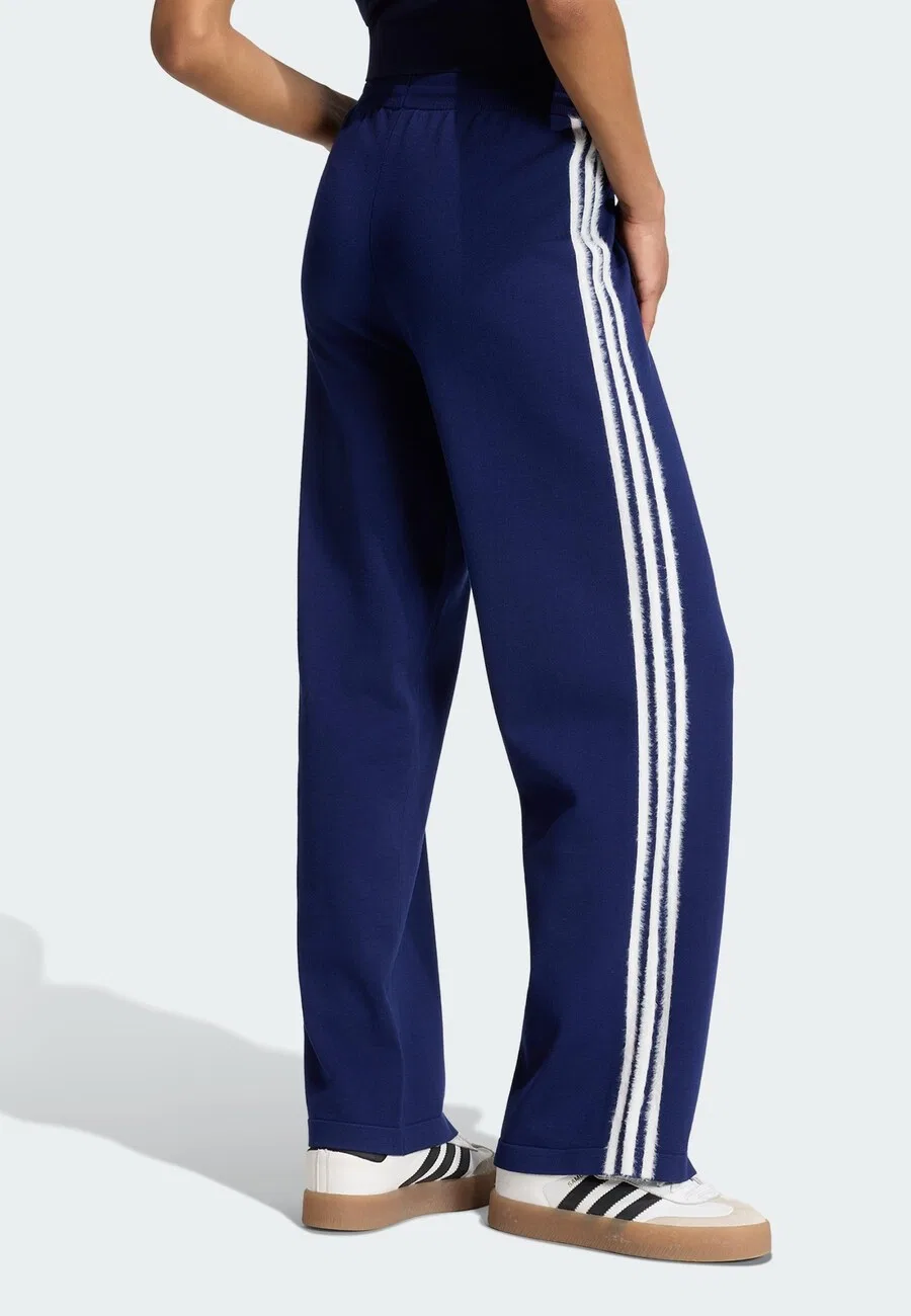 Брюки ADIDAS ORIGINALS свободного кроя 'Firebird' темно-синего цвета — фото 3