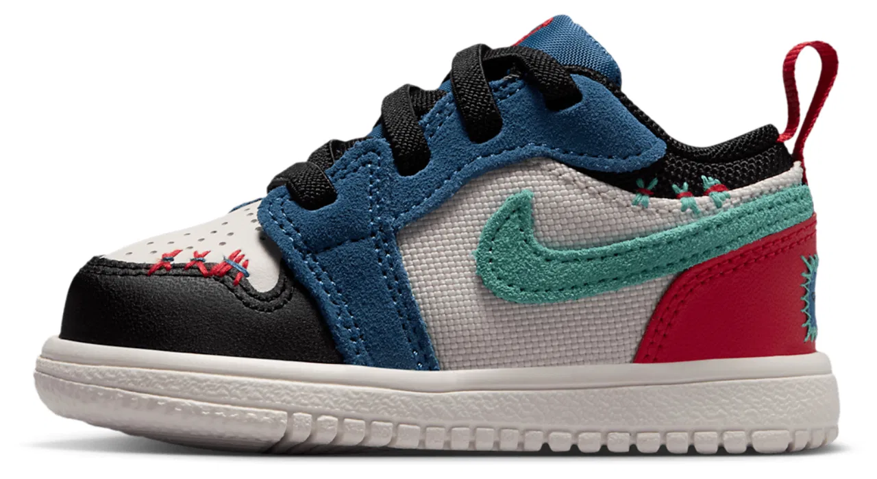 Детские кроссовки для мальчиков с принтом Jordan Retro 1 Low ALT SE Uni Jordan, Blue Black Green — фото 2
