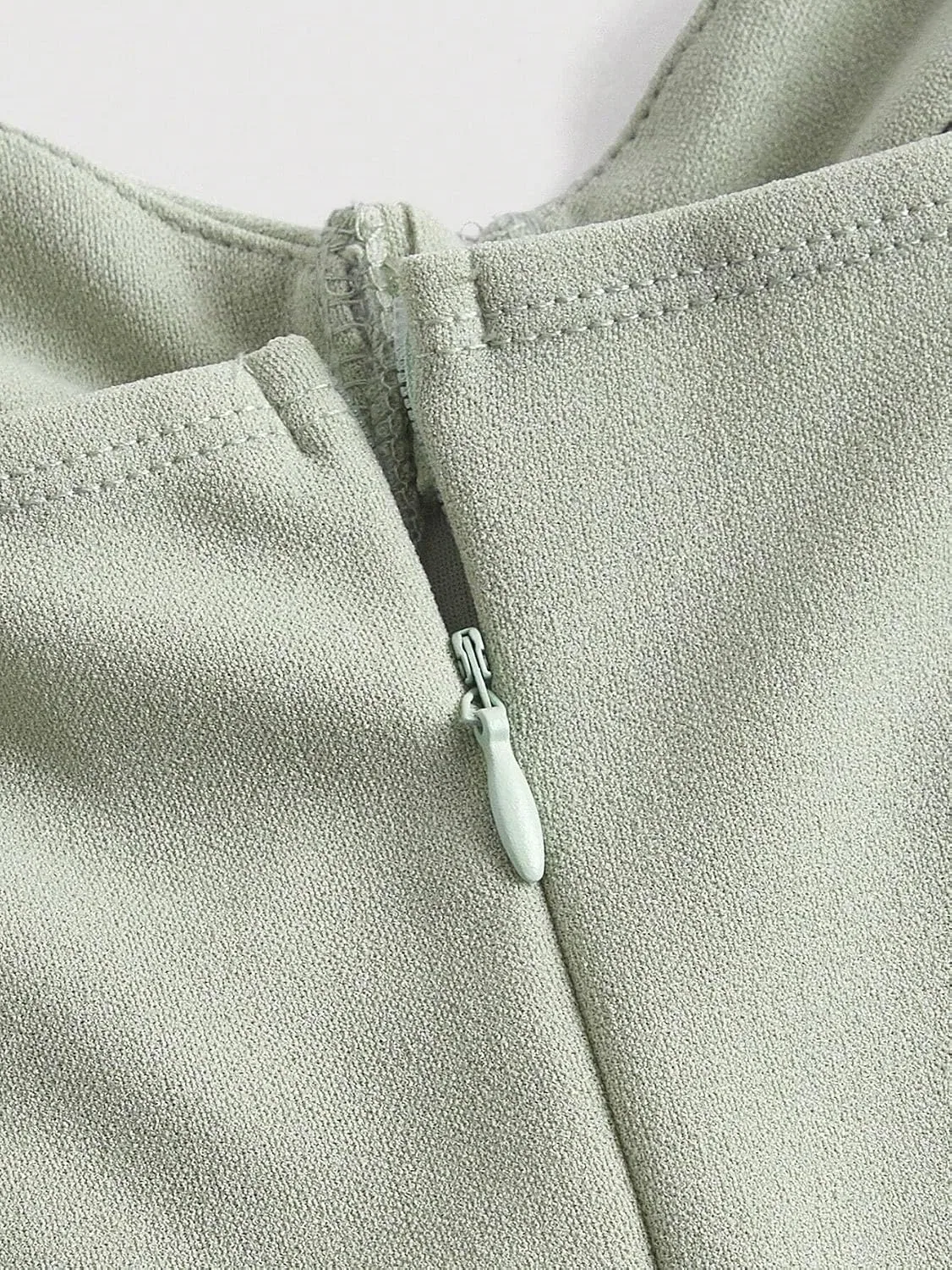 Женское элегантное ками-миди платье с асимметричным вырезом, Mint Green — фото 4