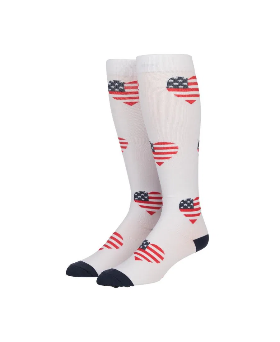 Носки высокие с принтом флага и сердечек, модель Flag & Patriotic Hearts Generic, Flag & Patriotic Hearts — фото 4