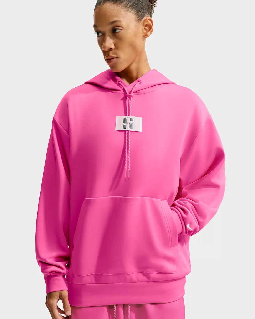 Баскетбольная толстовка Dri-FIT Sabrina Nike, Desert Pink/Ice Silver/Sail — фото 2