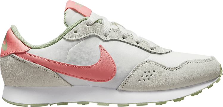 

Кроссовки Nike MD Valiant GS 'White Pink Gaze', белый